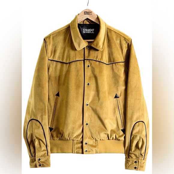 Straight to Hell Western jacket
Gold velvety vintage vibes. - Picture 2 of 5
